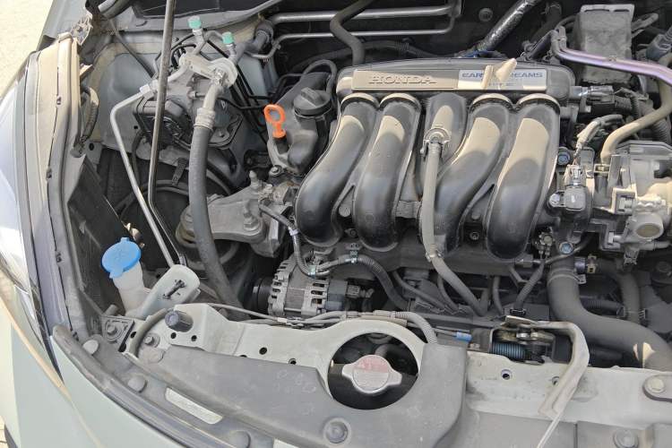 Used Honda Fit 2021 1.5L CVT Trendy Version Engine Bay Right