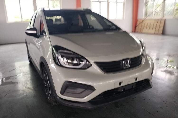 Used Honda Fit 2021 1.5L CVT Trendy Version Front Right 45 Deg