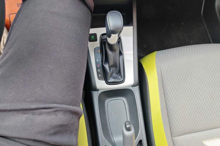 Used Honda Fit 2021 1.5L CVT Chao Yue Max Edition Gear Lever