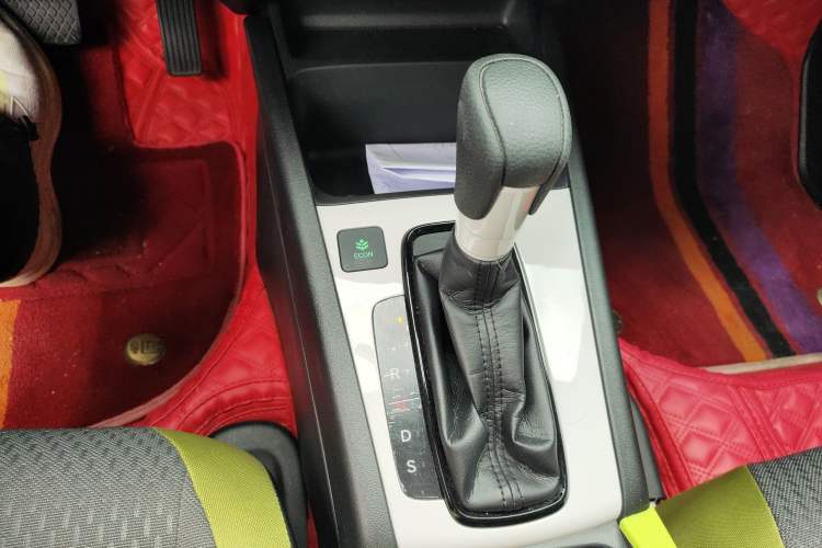 Used Honda Fit 2021 1.5L CVT Trendy Version Gear Lever