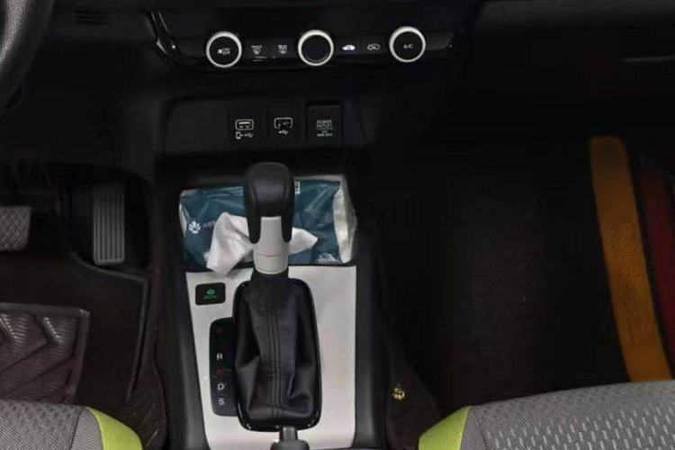 Used Honda Fit 2021 1.5L CVT Trendy Version Gear Lever