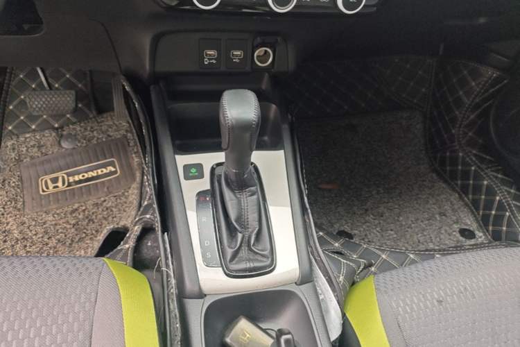 Used Honda Fit 2021 1.5L CVT Trendy Version Gear Lever