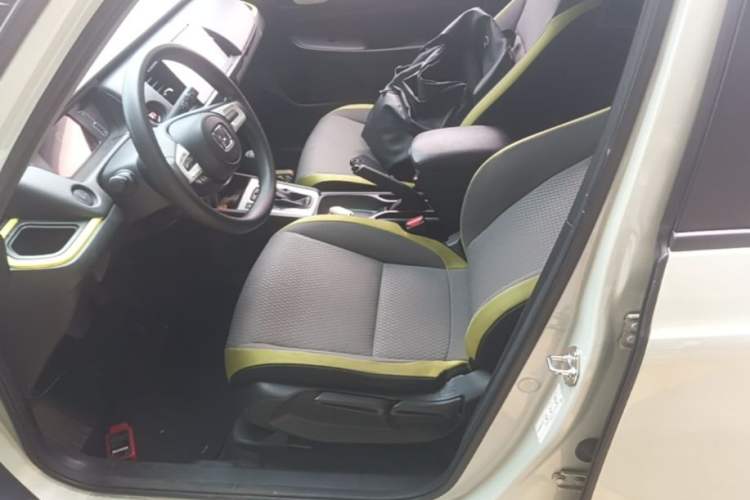 Used Honda Fit 2021 1.5L CVT Trendy Version Left Front Seat