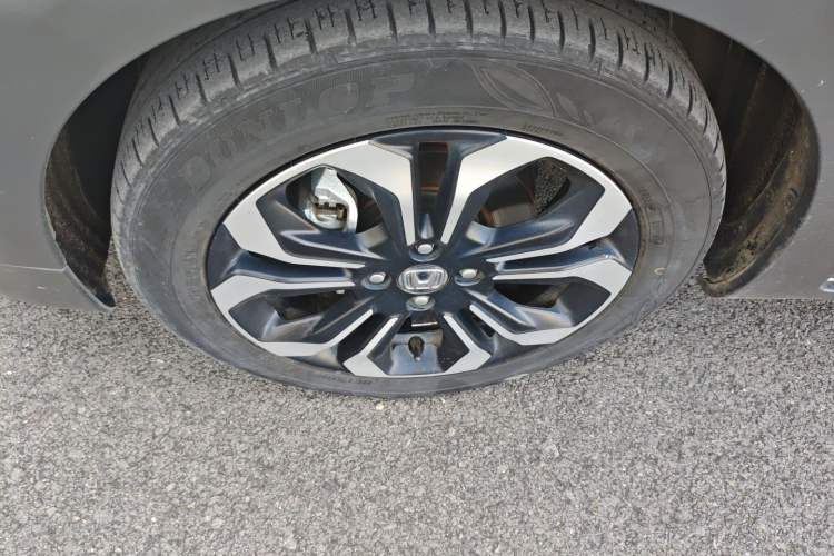 Used Honda Fit 2021 1.5L CVT Chao Yue Max Edition Left Front Wheel Hub