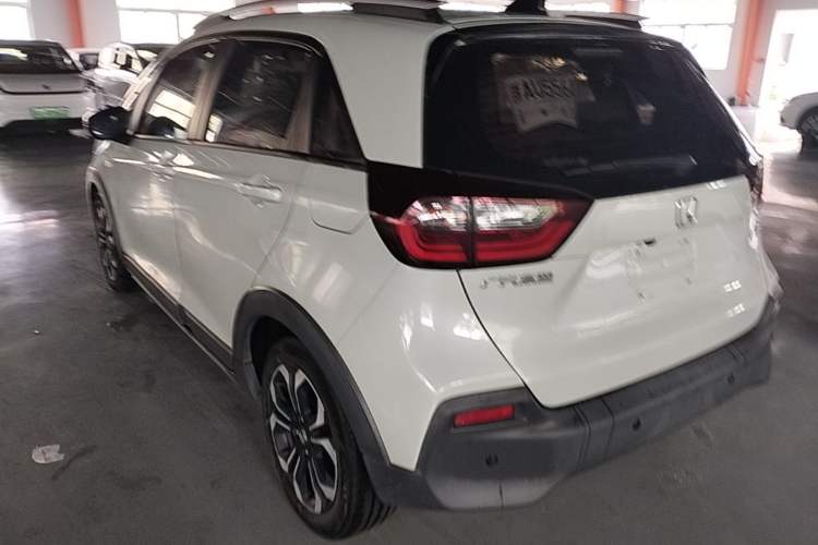 Used Honda Fit 2021 1.5L CVT Trendy Version Rear Left 45 Deg