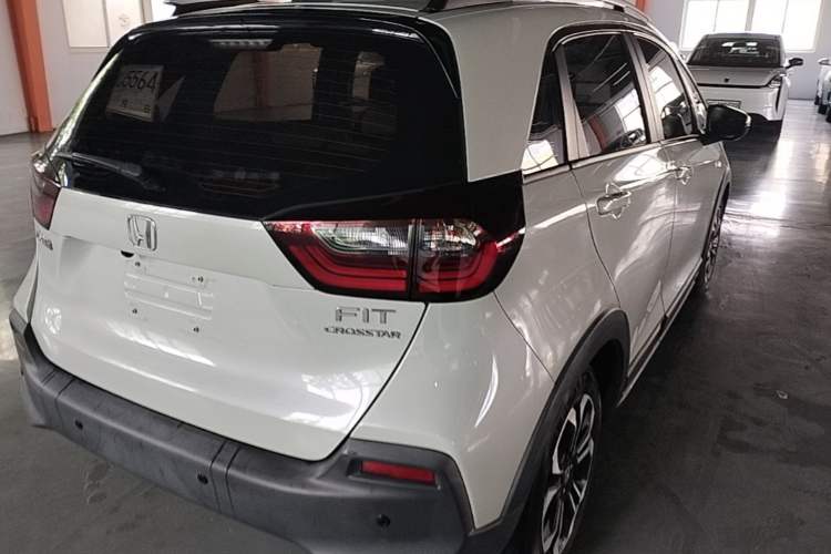Used Honda Fit 2021 1.5L CVT Trendy Version Rear Right 45 Deg