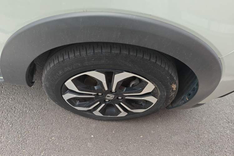 Used Honda Fit 2021 1.5L CVT Trendy Version Right Front Wheel Hub