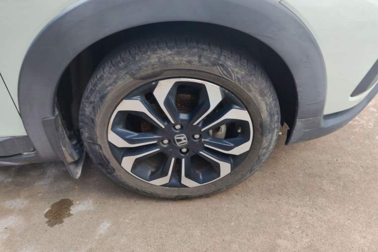 Used Honda Fit 2021 1.5L CVT Trendy Version Right Front Wheel Hub