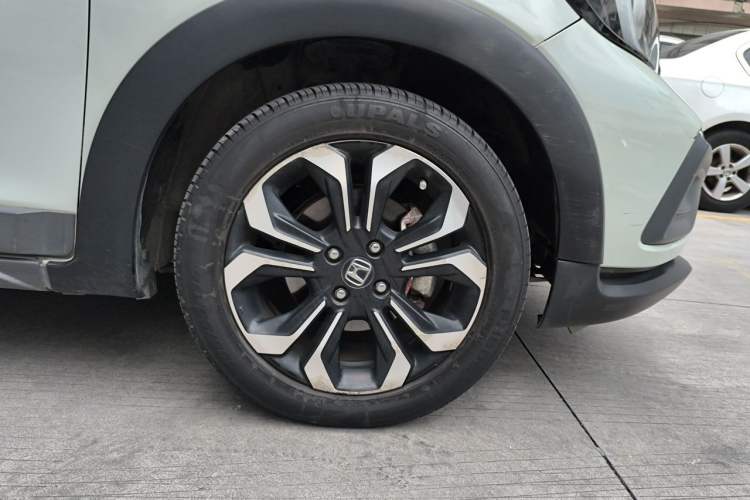 Used Honda Fit 2021 1.5L CVT Trendy Version Right Front Wheel Hub