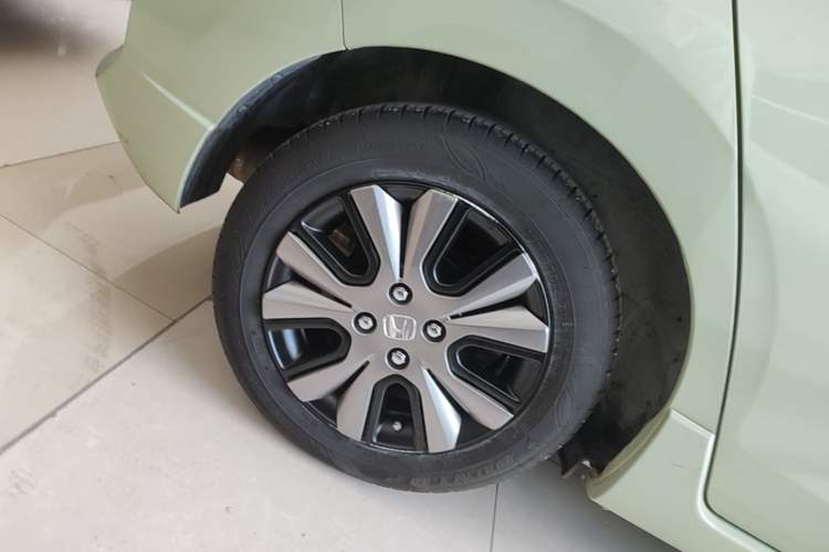 Used Honda Fit 2021 1.5L CVT Trendy Sports Edition Right Rear Wheel Hub