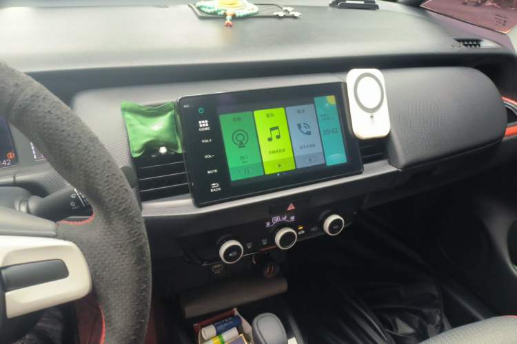 Used Honda Fit 2021 1.5L CVT Trendy Sports Edition Audio And AC Panel