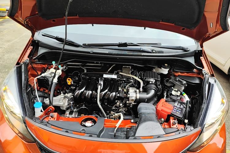 Used Honda Fit 2021 1.5L CVT Trendy Edition Engine Bay