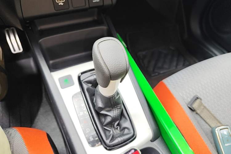 Used Honda Fit 2021 1.5L CVT Trendy Edition Gear Lever