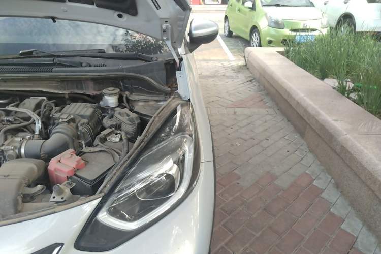 Used Honda Fit 2021 1.5L CVT Chao Yue Max Edition Engine Bay Left