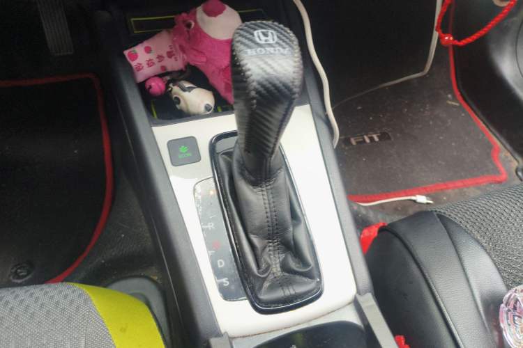 Used Honda Fit 2021 1.5L CVT Trendy Version Gear Lever