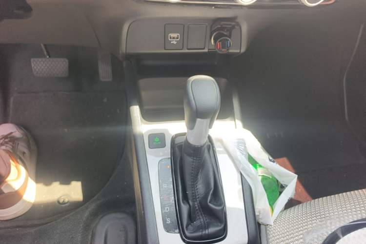 Used Honda Fit 2021 1.5L CVT Trend Edition Gear Lever