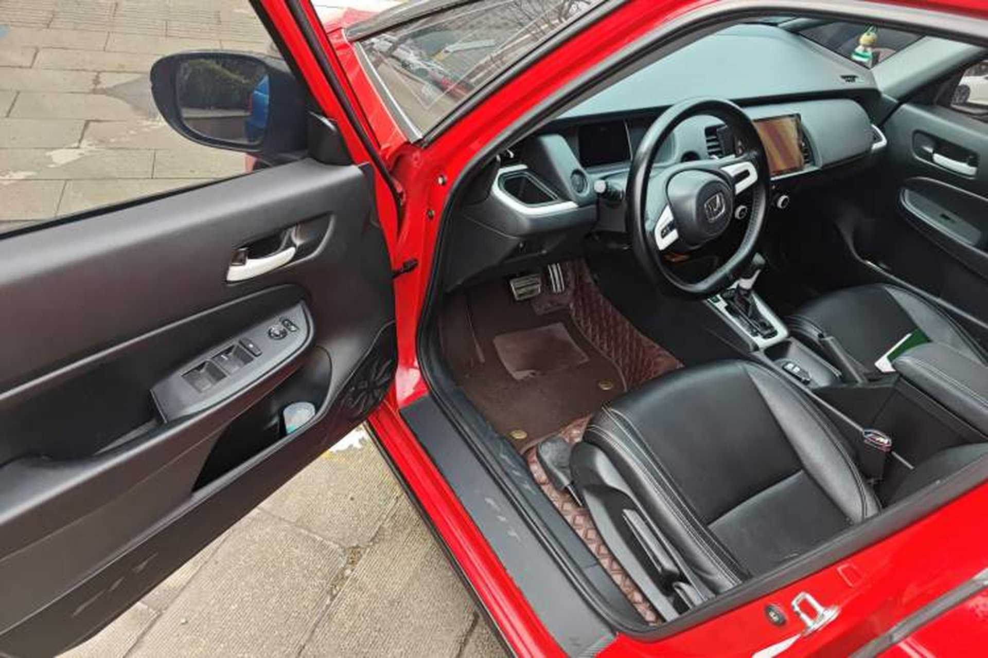 Used Honda Fit 2021 1.5L CVT Trendy Sports Edition Driver Seat