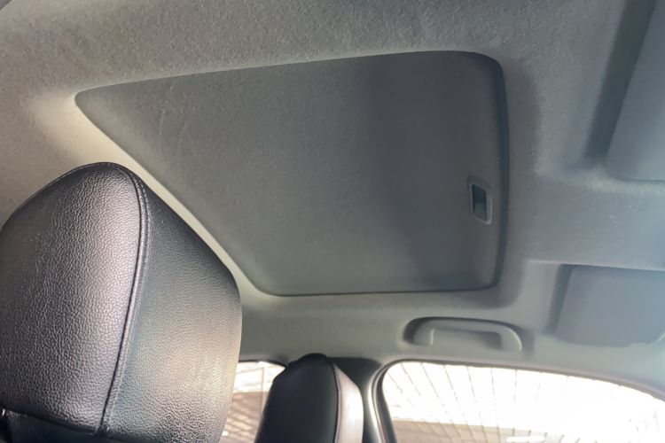 Used Honda Fit 2021 1.5L CVT Trendy Sports Edition Headliner