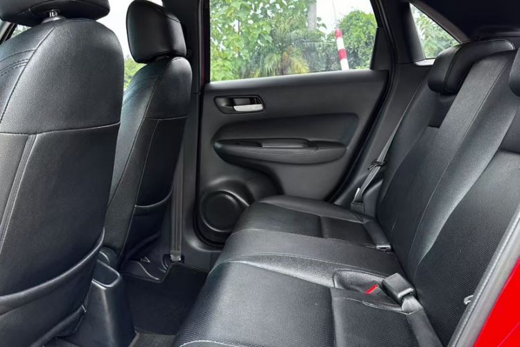 Used Honda Fit 2021 1.5L CVT Trendy Sports Edition Interior 3