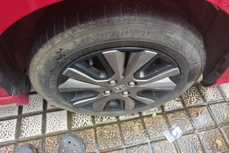 Used Honda Fit 2021 1.5L CVT Trendy Sports Edition Right Front Wheel Hub