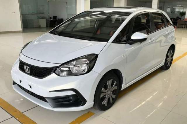 Ojetý Honda Fit 2021 1.5L CVT Trendy Sports Edition