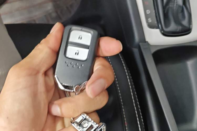 Used Honda Fit 2021 1.5L CVT Trend Edition Vehicle Key