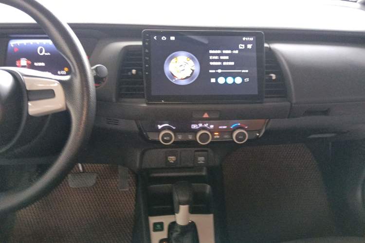 Used Honda Fit 2021 1.5L CVT Trend Edition Audio And AC Panel
