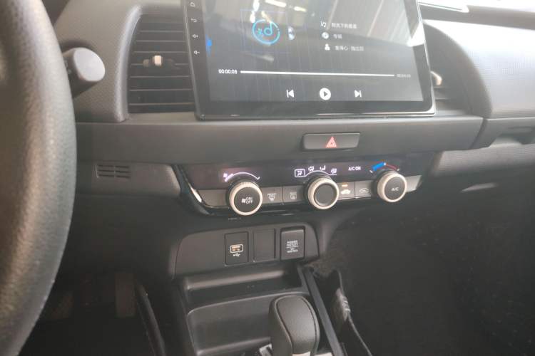 Used Honda Fit 2021 1.5L CVT Trend Edition Audio And AC Panel