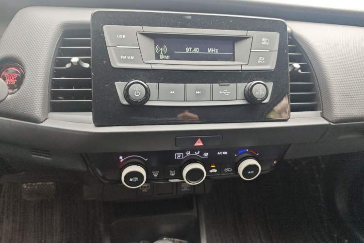 Used Honda Fit 2021 1.5L CVT Trend Edition Audio And AC Panel