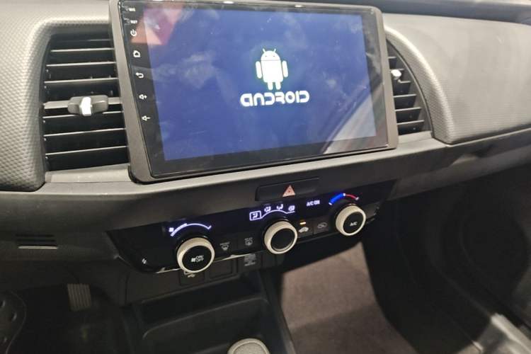 Used Honda Fit 2021 1.5L CVT Trend Edition Audio And AC Panel