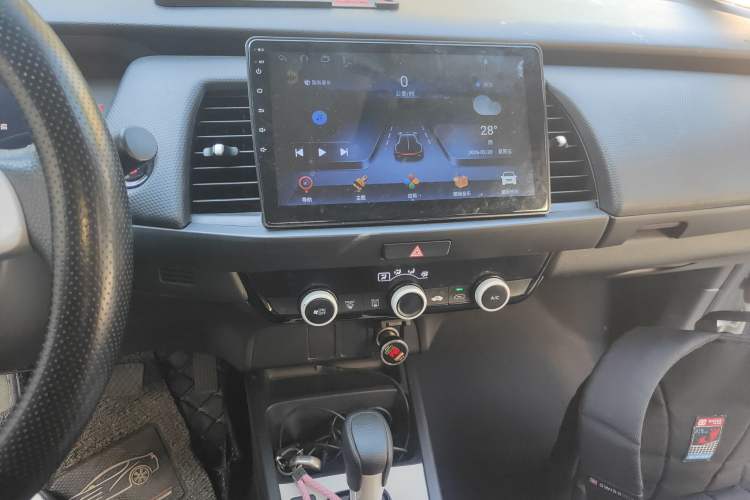 Used Honda Fit 2021 1.5L CVT Trendy Edition Audio And AC Panel