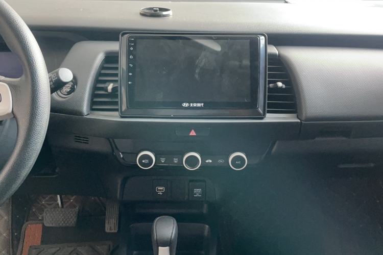 Used Honda Fit 2021 1.5L CVT Trend Edition Audio And AC Panel