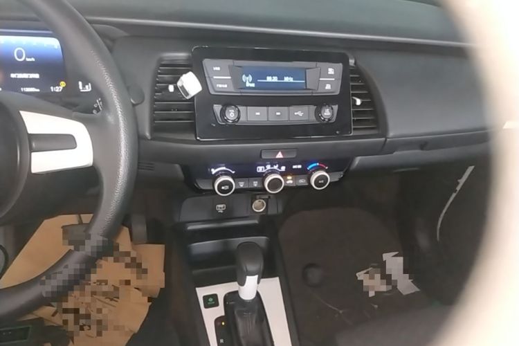 Used Honda Fit 2021 1.5L CVT Trend Edition Audio And AC Panel