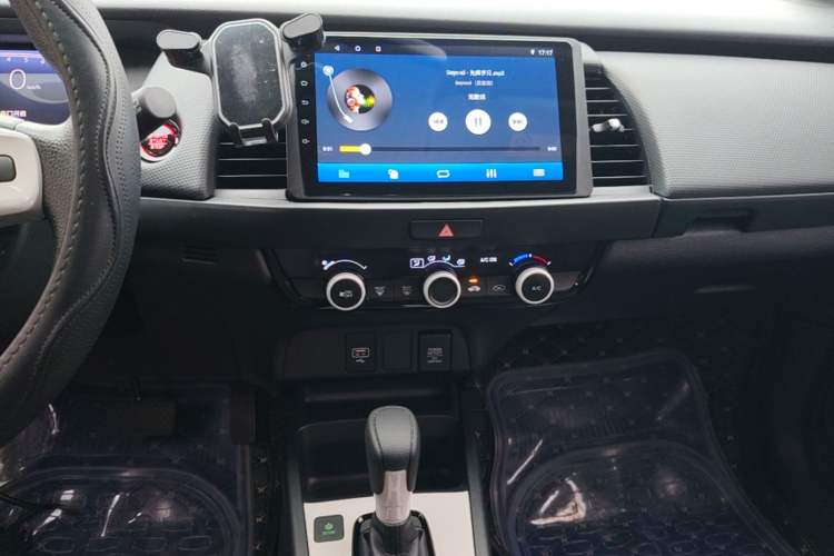 Used Honda Fit 2021 1.5L CVT Trend Edition Audio And AC Panel
