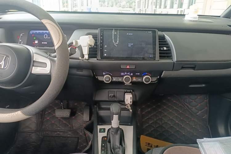 Used Honda Fit 2021 1.5L CVT Trend Edition Audio And AC Panel