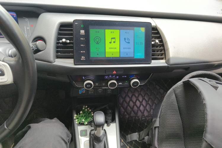 Used Honda Fit 2021 1.5L CVT Chao Yue Max Edition Audio And AC Panel