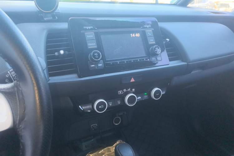 Used Honda Fit 2021 1.5L CVT Trend Edition Audio And AC Panel