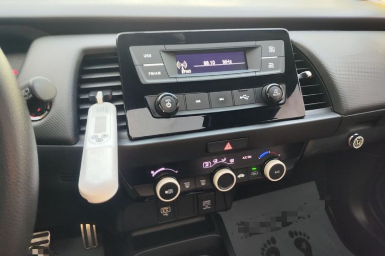 Used Honda Fit 2021 1.5L CVT Trendy Sports Edition Audio And AC Panel