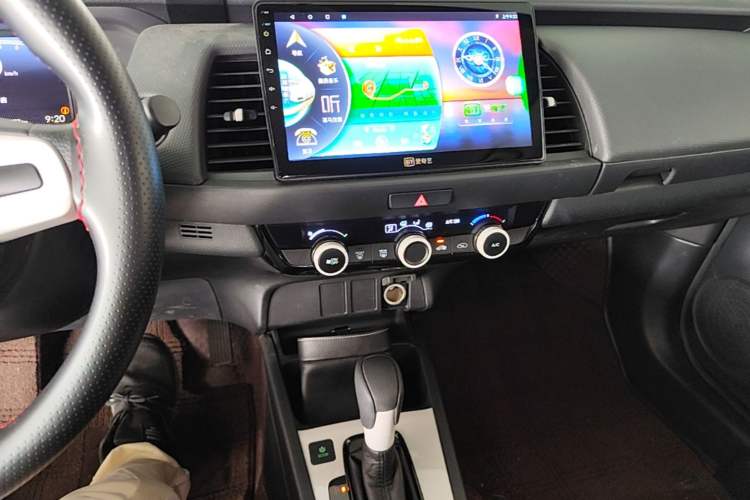 Used Honda Fit 2021 1.5L CVT Trendy Edition Audio And AC Panel