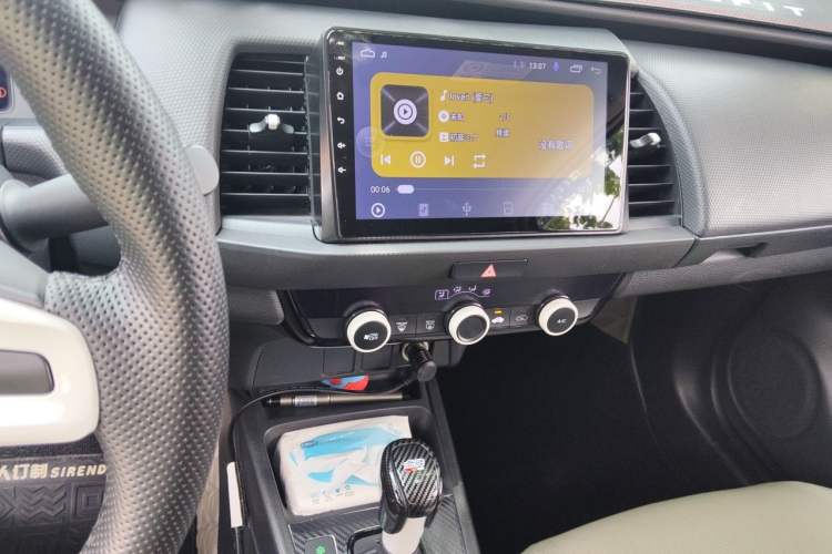 Used Honda Fit 2021 1.5L CVT Trendy Edition Audio And AC Panel