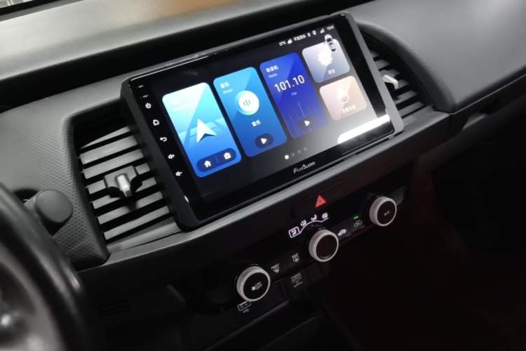 Used Honda Fit 2021 1.5L CVT Trendy Run Pro Edition Audio And AC Panel