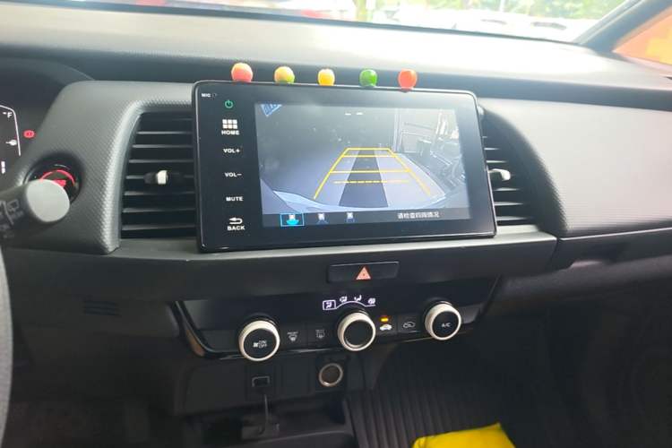 Used Honda Fit 2021 1.5L CVT Trend Edition Audio And AC Panel