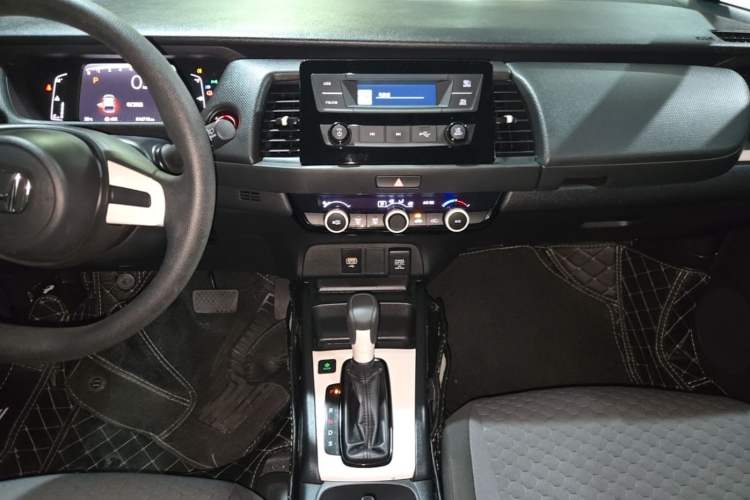 Used Honda Fit 2021 1.5L CVT Trendy Run Pro Edition Audio And AC Panel