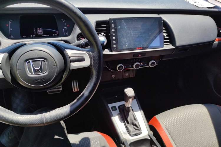 Used Honda Fit 2021 1.5L CVT Trend Edition Audio And AC Panel