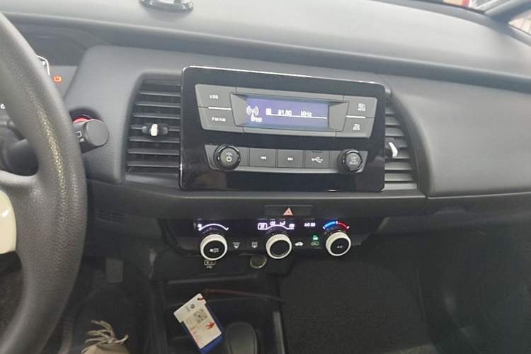 Used Honda Fit 2021 1.5L CVT Trend Edition Audio And AC Panel