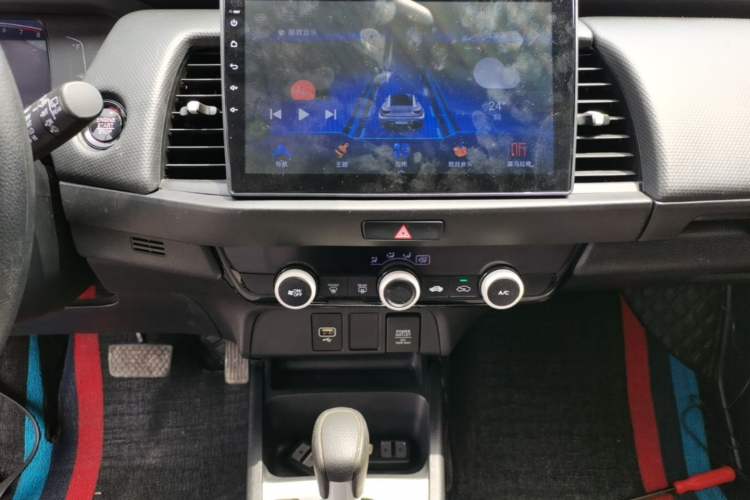 Used Honda Fit 2021 1.5L CVT Trend Edition Audio And AC Panel
