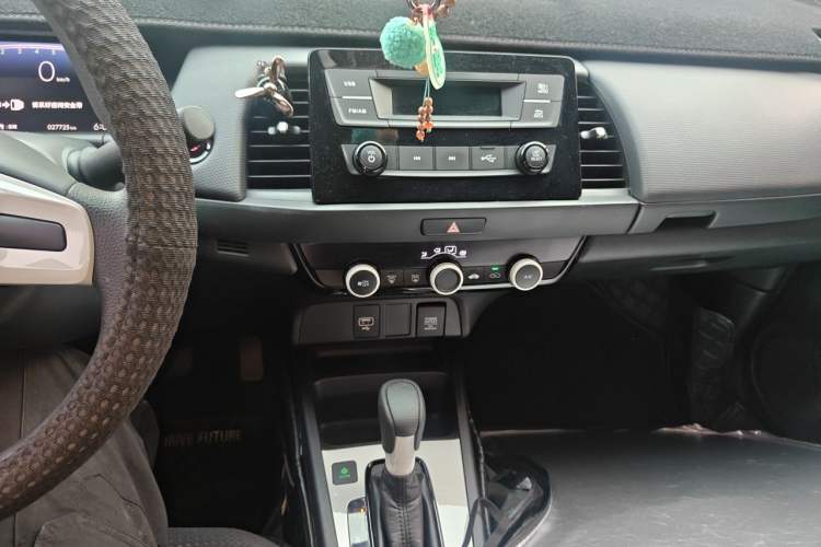 Used Honda Fit 2021 1.5L CVT Trend Edition Audio And AC Panel