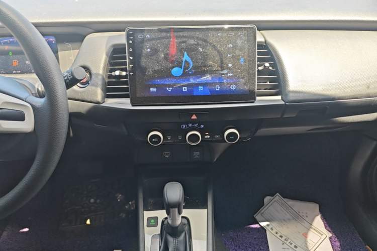 Used Honda Fit 2021 1.5L CVT Trend Edition Audio And AC Panel