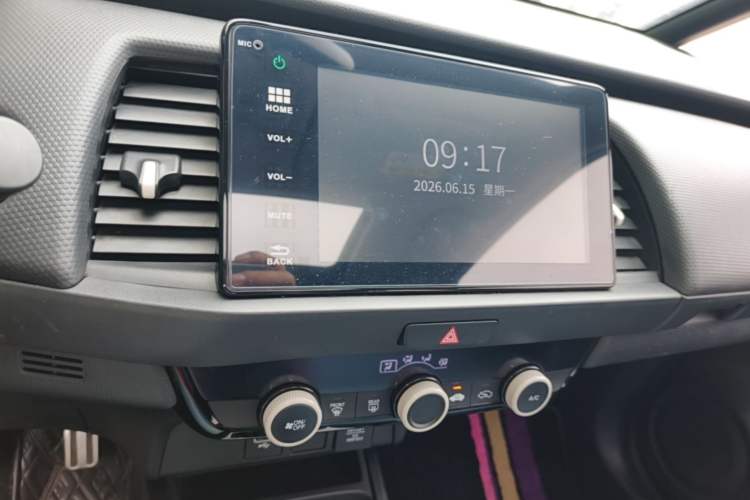 Used Honda Fit 2021 1.5L CVT Trendy Sports Edition Audio And AC Panel