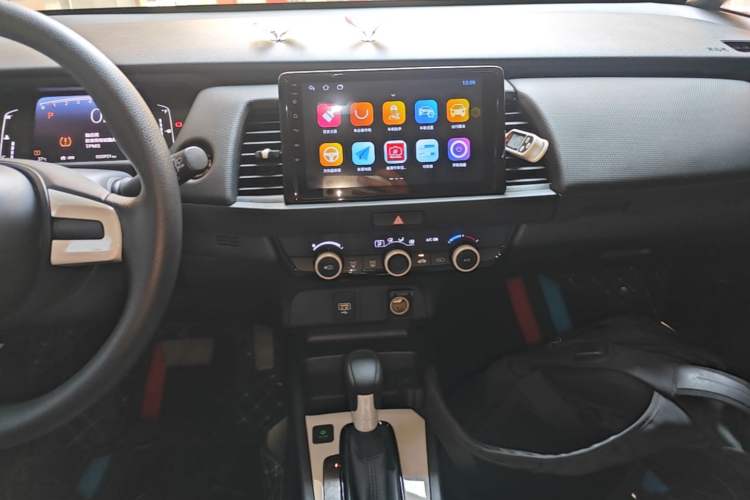 Used Honda Fit 2021 1.5L CVT Trendy Sports Edition Audio And AC Panel